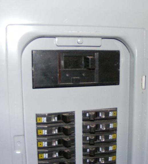 Square D circuit breaker panel Homeline HOMC42UC